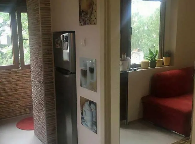 Peyo Yavorov Apartment